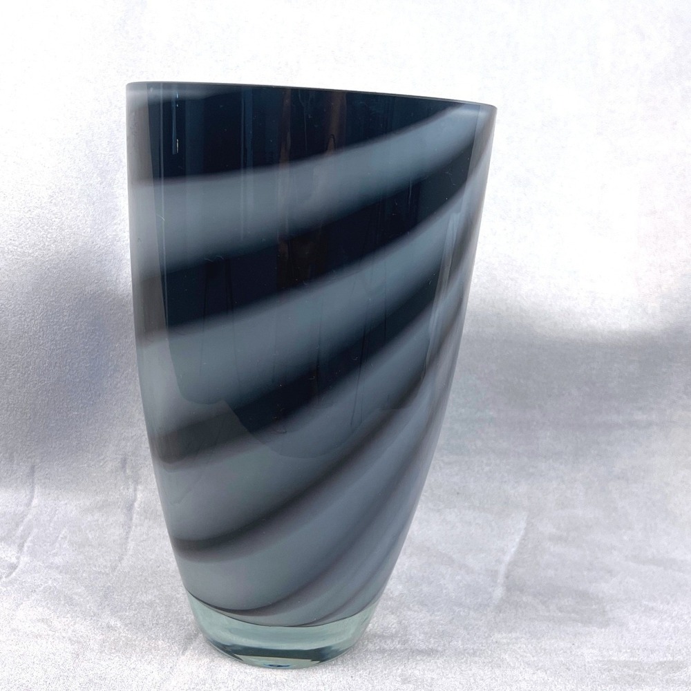 Hand Blown Art Glass Vase Black White Gray Swirl Cased Modernist MCM Style 8"